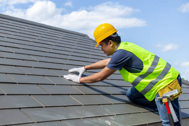 Best Commercial Roof Installation  in Fairplains, NC